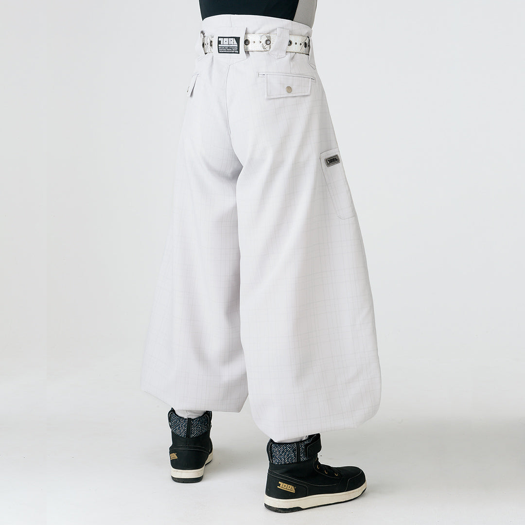 Japanese work pants back view in white checkered fabric