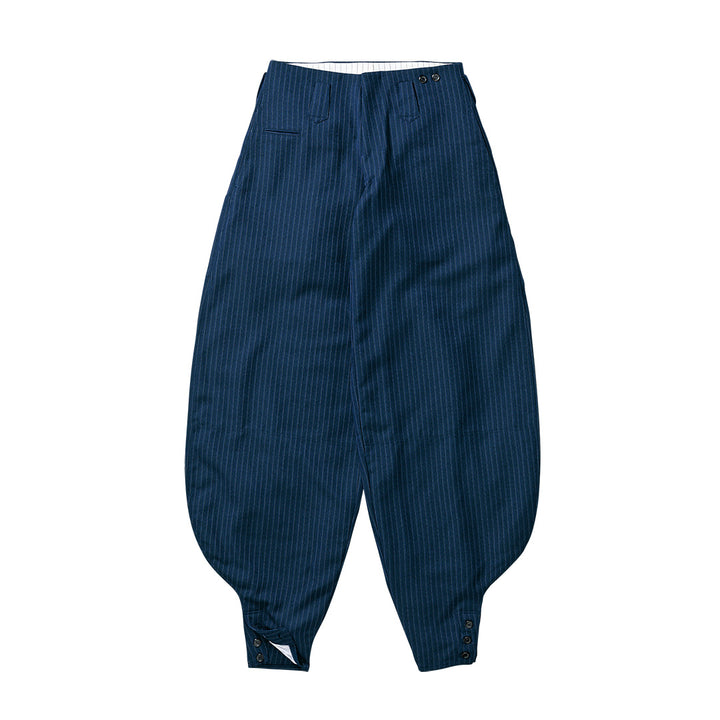 Three Buttons Super Super Long Eight-Quarter tobi pants in dark navy