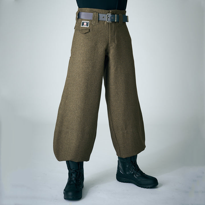 Toraichi slim super long hachibu tobi pants front view in olive brown