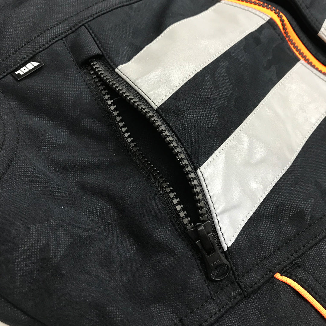 Model wearing full Toraichi tobi workwear outfit with reflective blouson and pants