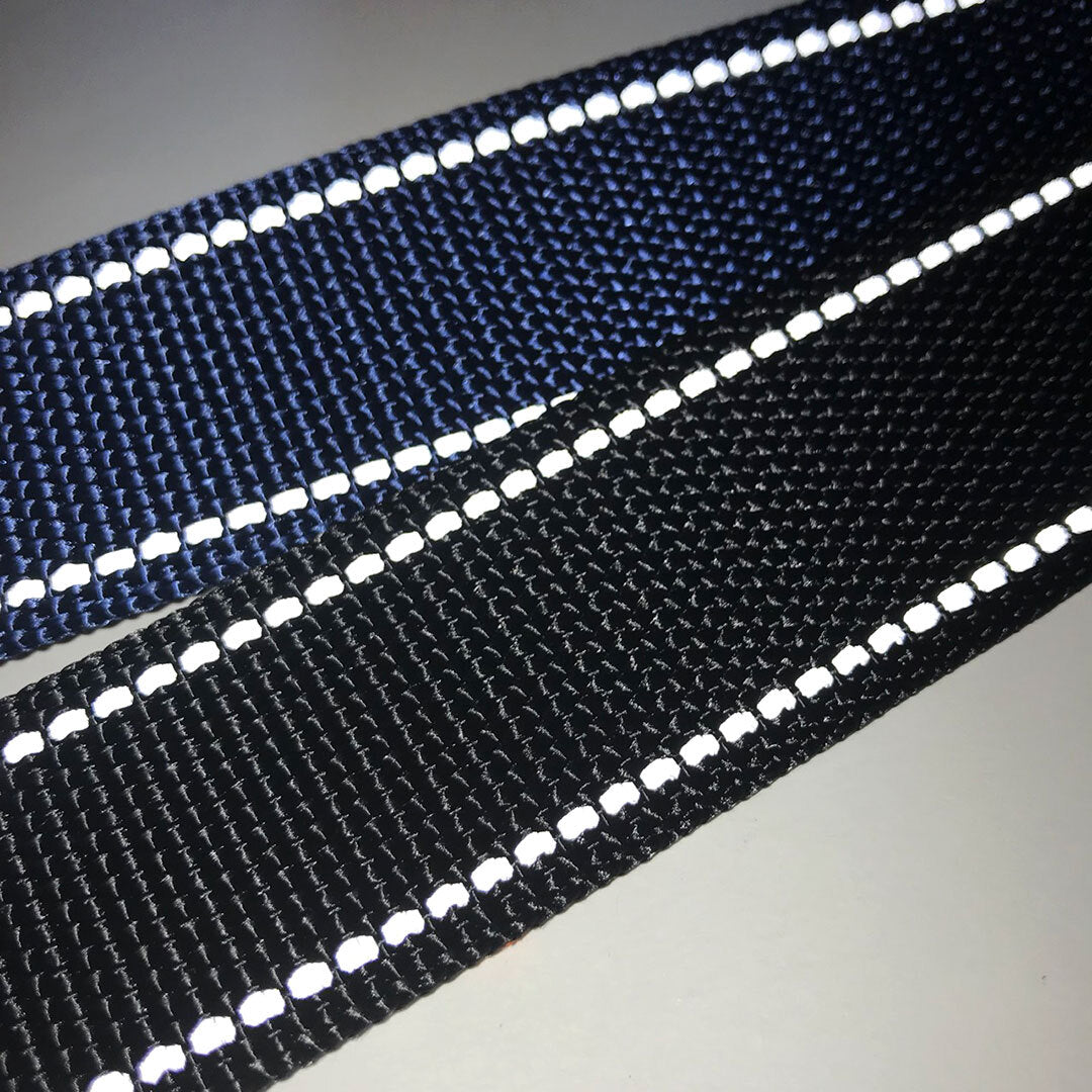 Close-up of woven texture on navy Toraichi workwear belt