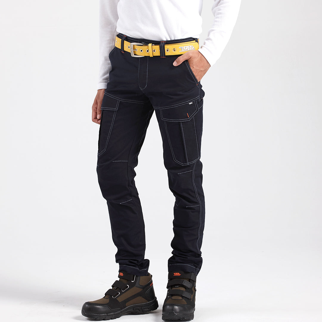 The Toraichi Japanese workwear 3900-219 cargo pants in black showing a slim, articulated silhouette with contrast stitching and durable structure.