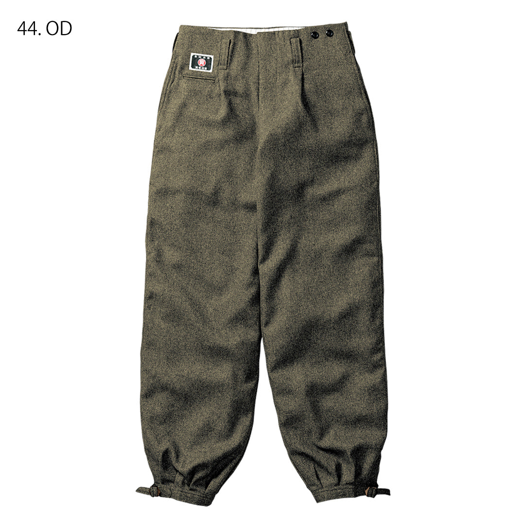 Toraichi 8050-414 Grey Long Nikka tobi pants with brand patch detail