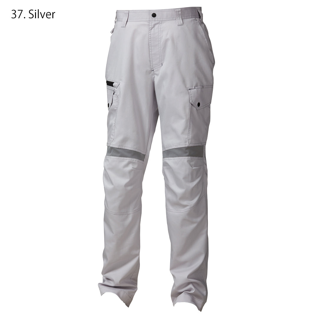 Green variation of the Toraichi tobi workwear cargo trousers featuring identical cargo layout and antistatic fabric texture.