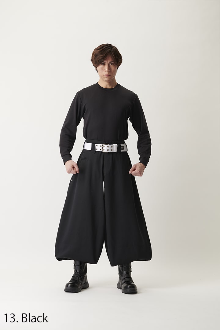 Prestigious Toraichi ultra-long tobi pants