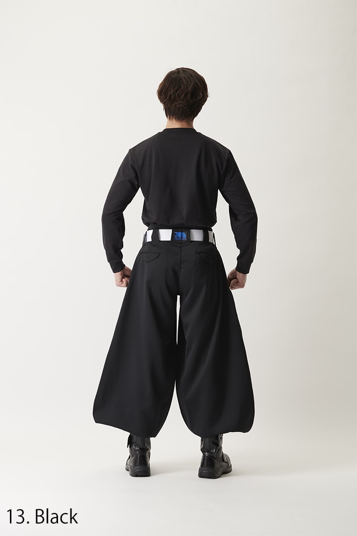 Ultra-long Toraichi pants with elegant design