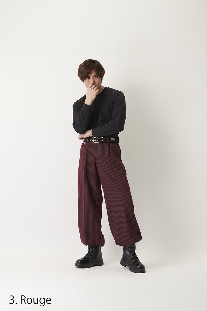 Toraichi Long Nikka pants model wearing relaxed fit