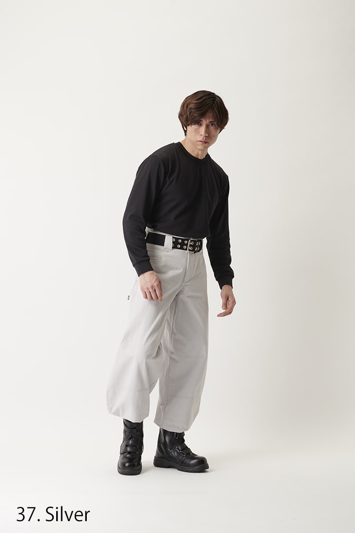 Cotton tobi pants with elongated hachibu cut and refined slim design