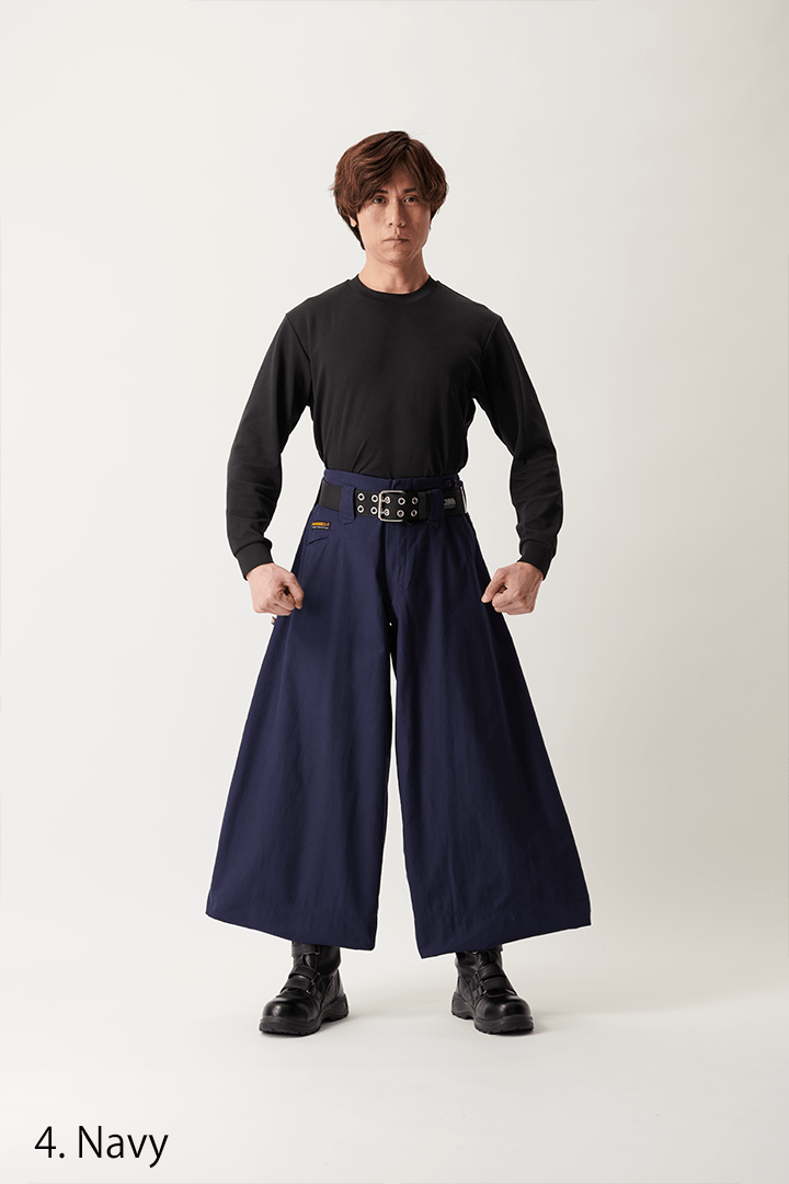 Navy Toraichi tobi pants bold wide fit