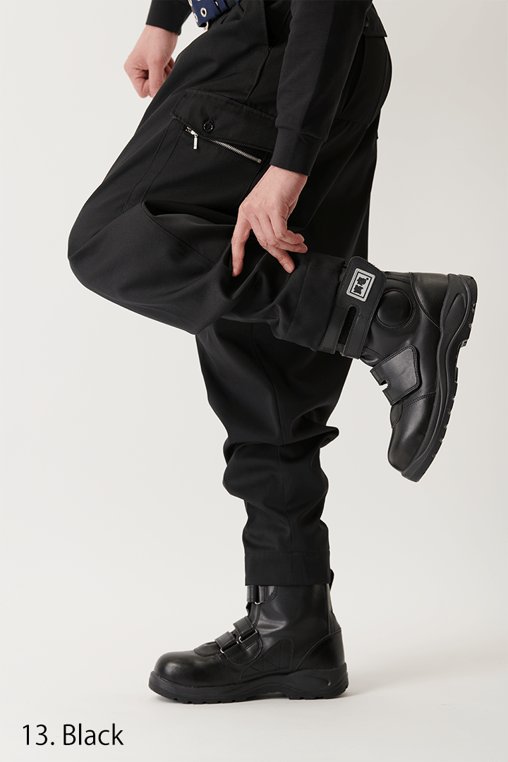 Classic Japanese tobi pants in black with high-waist fit and belt styling