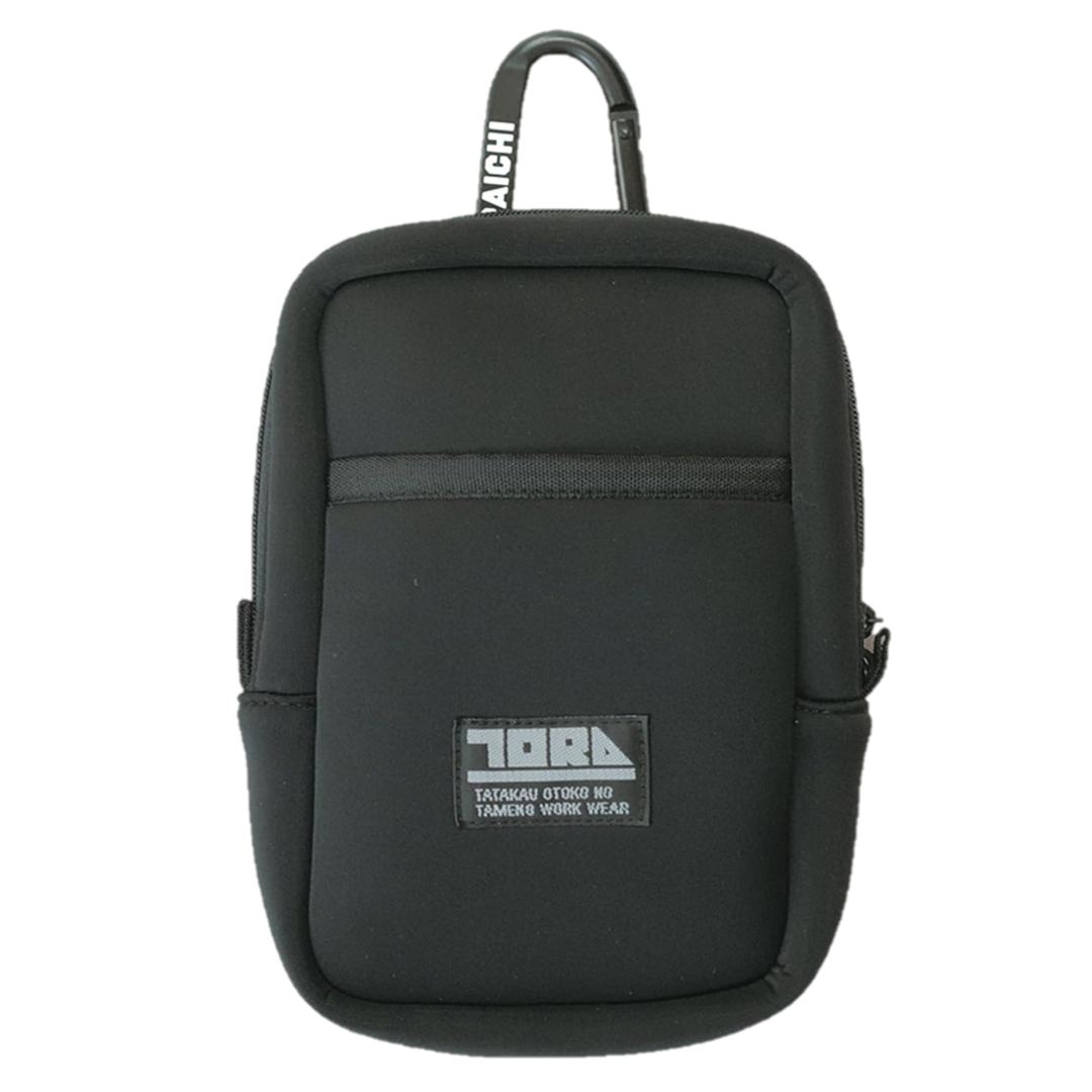 The Toraichi Japanese workwear 0321-934 multifunctional storage case in black showing a spacious interior with double-zip opening.
