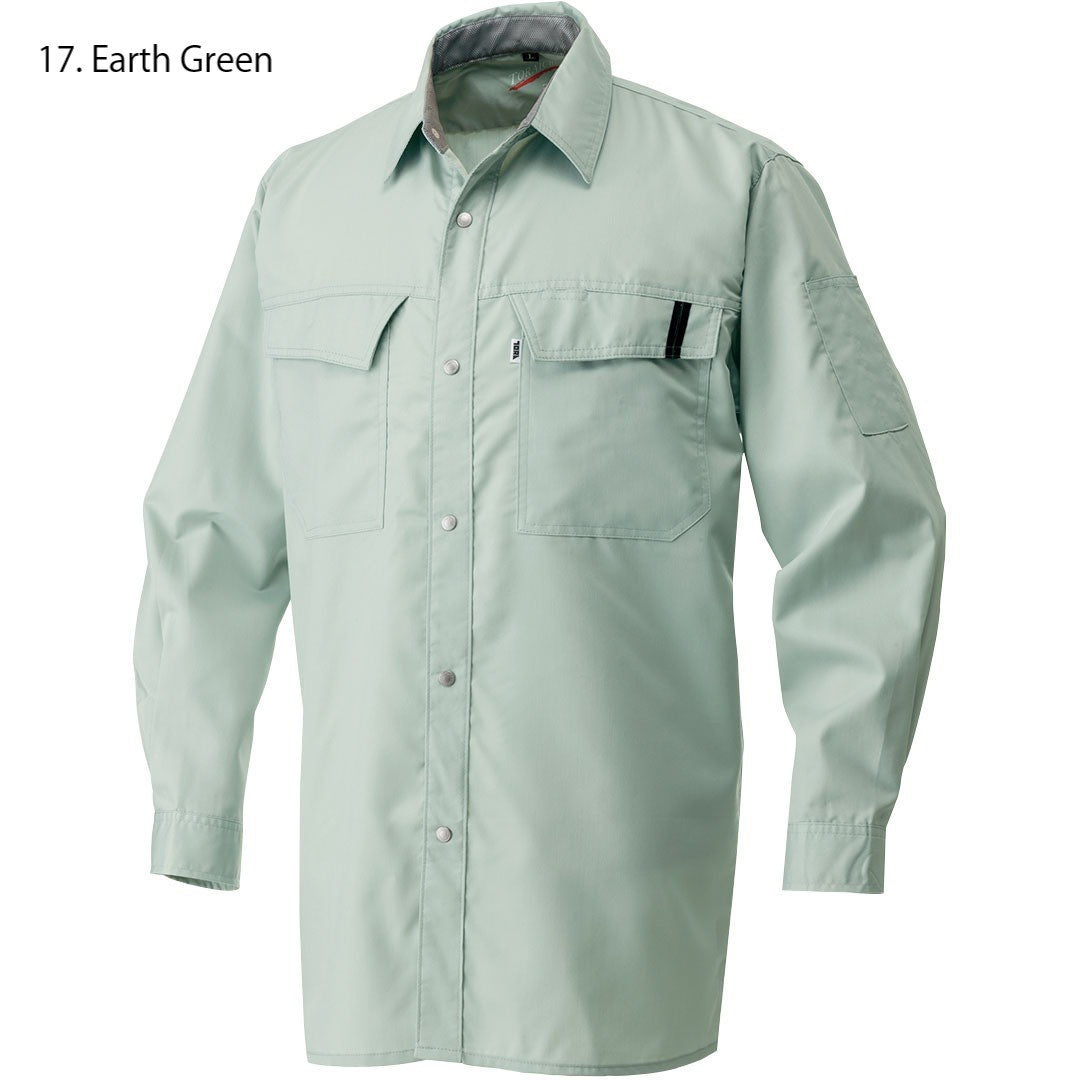 Collar and button detail on Toraichi 2151-125 polyester cotton work shirt