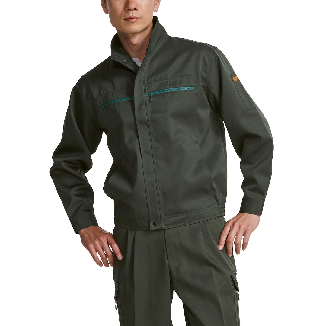 Front view of model wearing Toraichi 2530-134 K1 Type Blouson Jacket in dark green