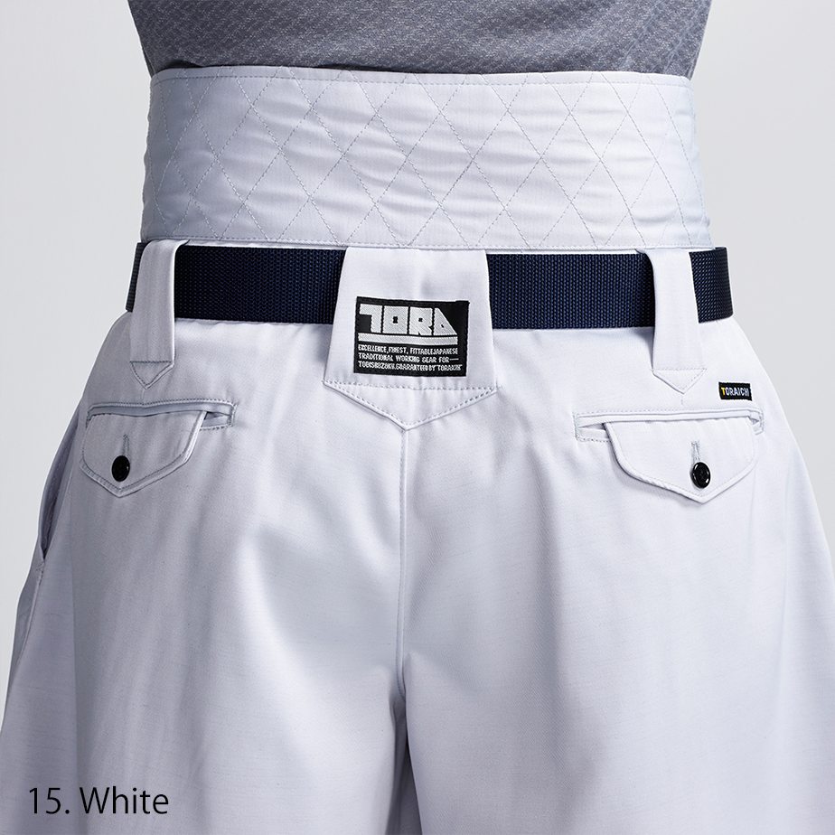 Toraichi tobi pants pocket close-up white