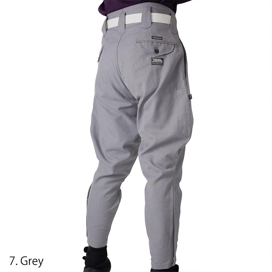 High-place work pants in grey color with ankle zipper detail