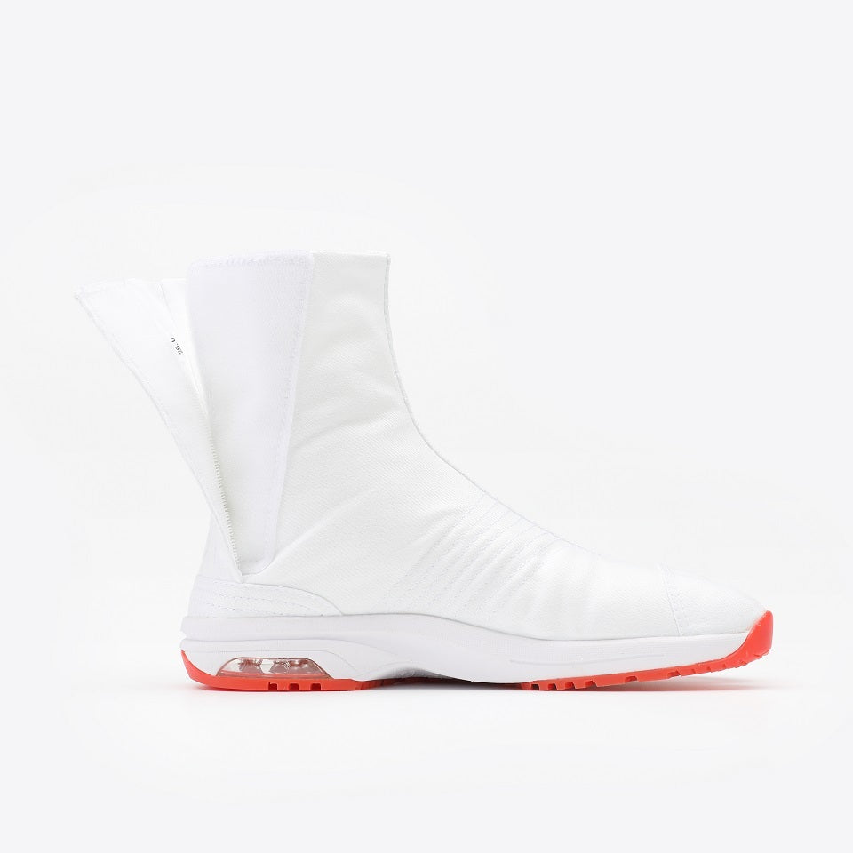 Tabi Boots – White – Air Jog Velcro (0505-087)