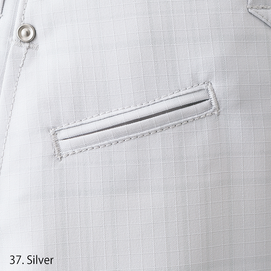 Back pockets and belt loops on wide silhouette trousers