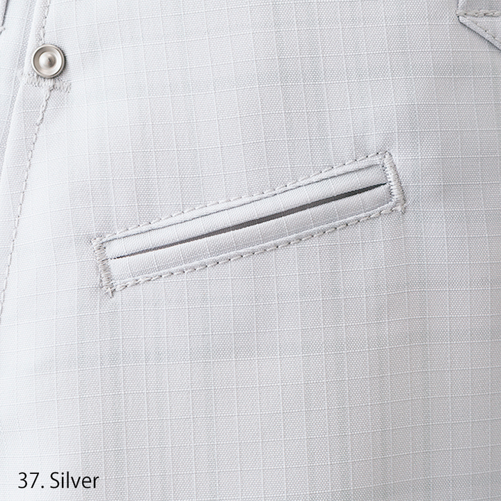 Back pockets and belt loops on wide silhouette trousers