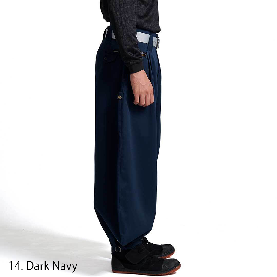 back view of toraichi v nikka pants in dark navy