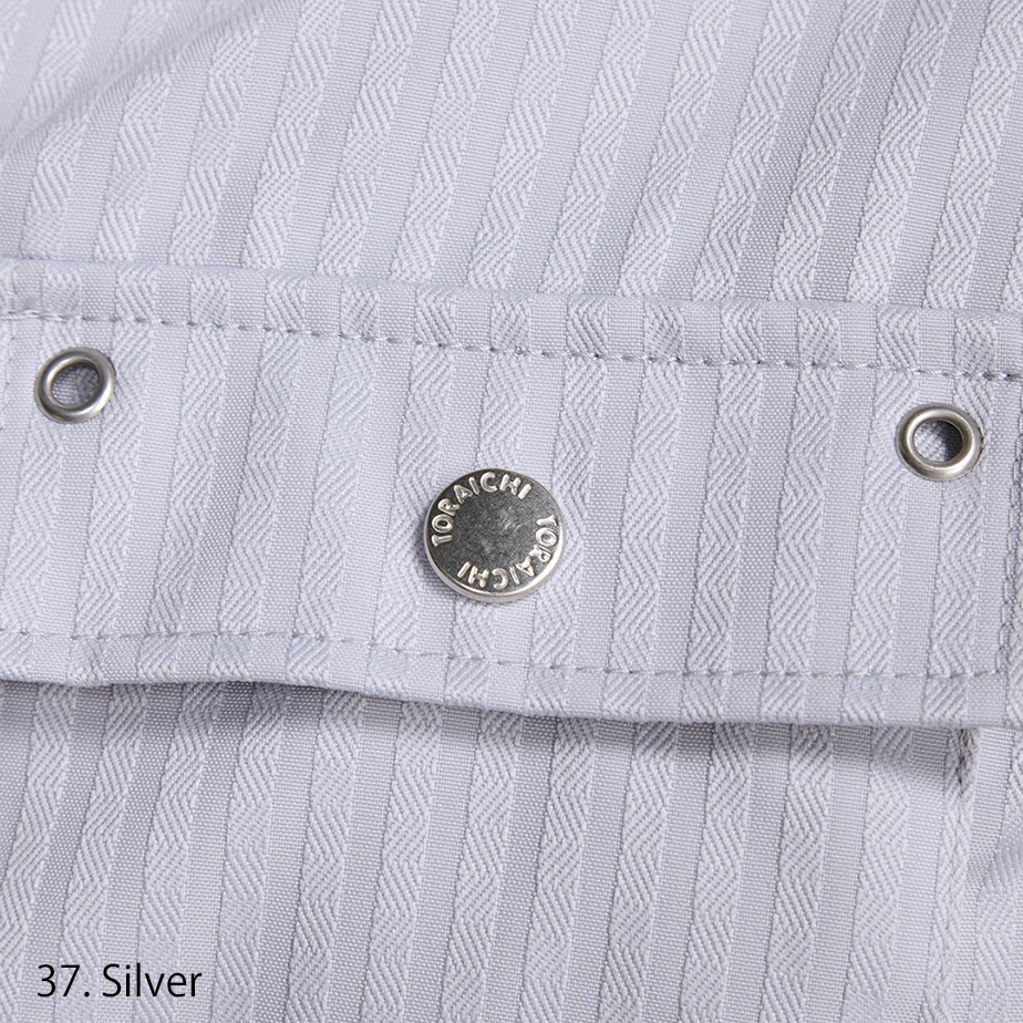 Waistband and side adjuster details of Toraichi 7160-124 Jacket