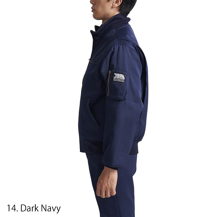 Side profile highlighting utility sleeve pocket and embroidered Toraichi logo patch