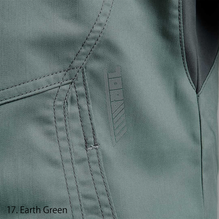 front zipper closure and collar detail of the Japanese workwear summer blouson jacket
