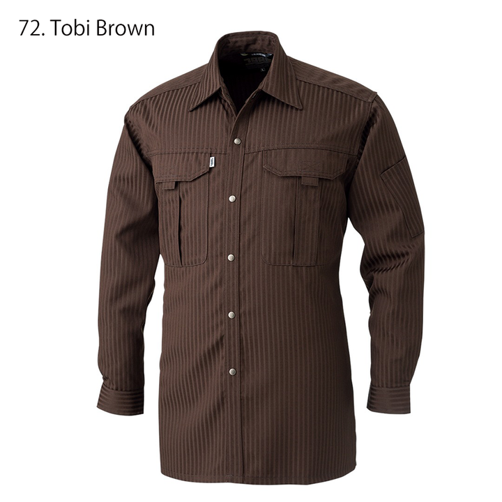 Collar close-up emphasizing sharp neckline and clean stitching