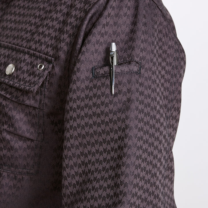 Close-up of collar showcasing neat structure and reinforced neckline stitching