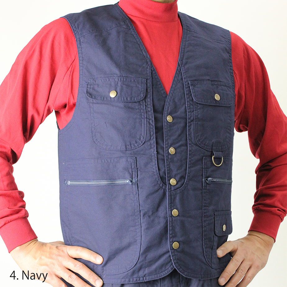 Close-up of front pockets and snap buttons on Toraichi 1016-611 vest