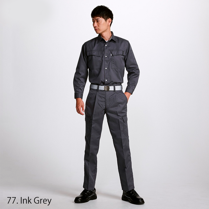 Model wearing full set with Toraichi tobi shirt and matching workwear pants