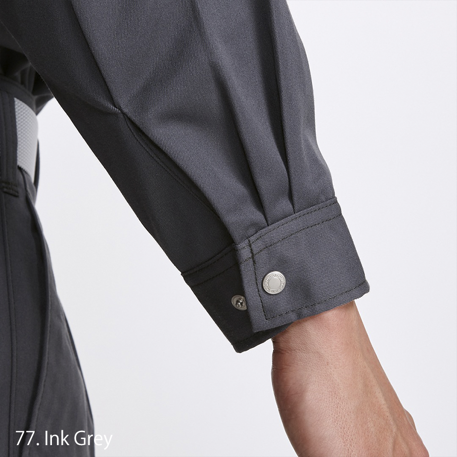 Group display of Toraichi tobi shirts in navy, grey, and silver color options