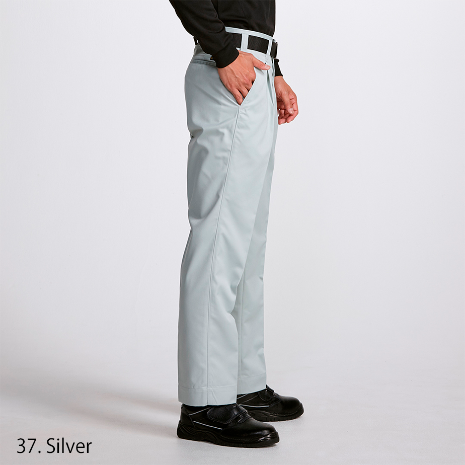 Rear view of Toraichi Japanese workwear pants (one-tuck slacks) in light grey with back pocket details