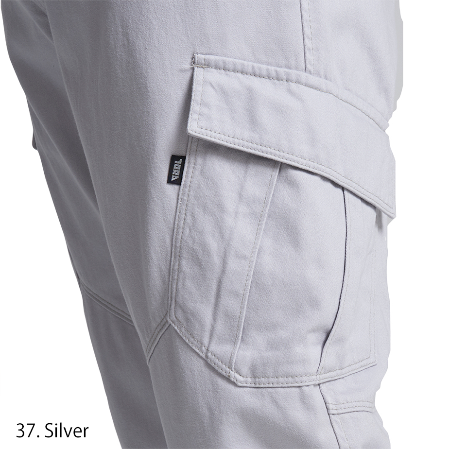 Macro image of the cotton twill fabric on the Toraichi 3922-219 trousers highlighting texture and craftsmanship.