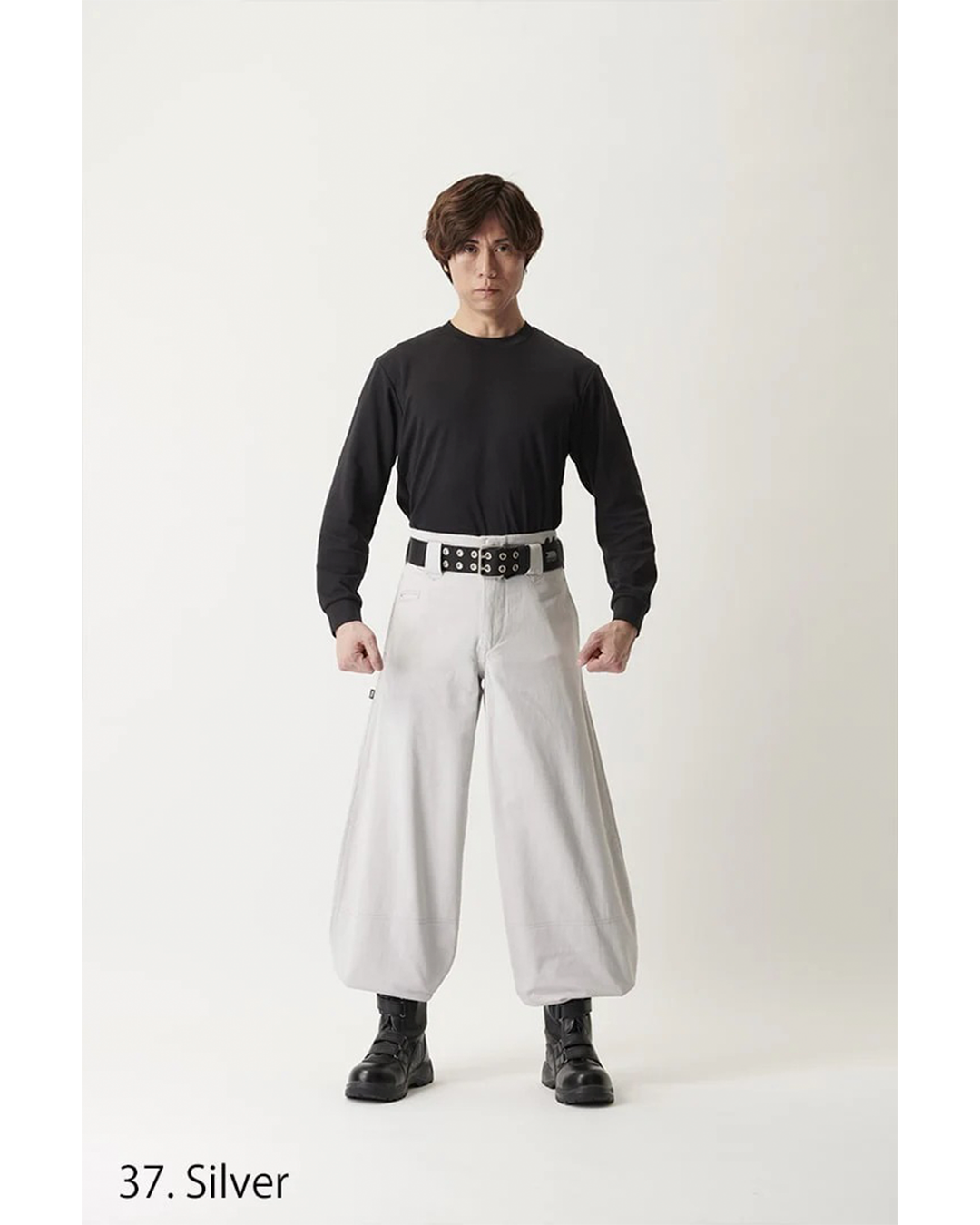 Toraichi 3922-448 Slim Super Super Long Hachibu Tobi Pants – 100